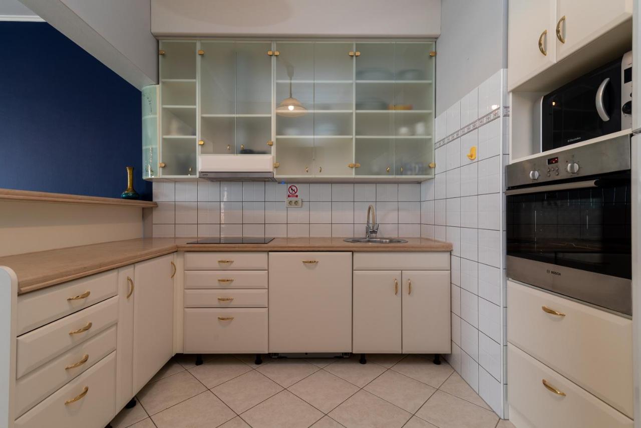 Apartament Next To The *
